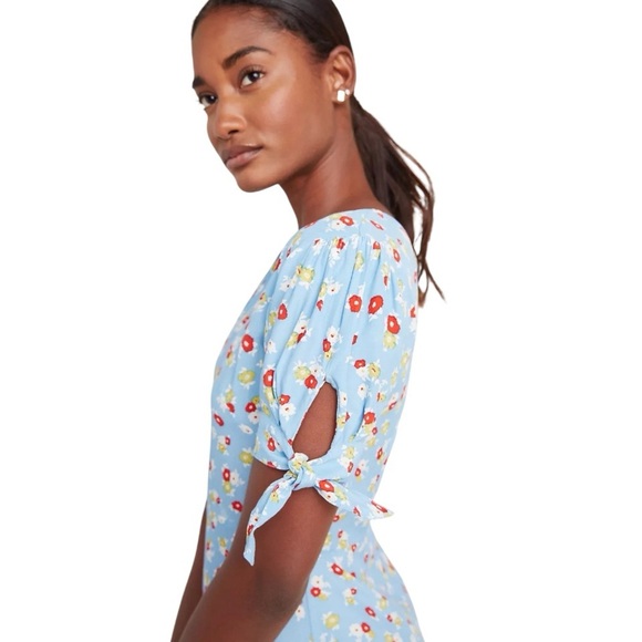 FAITHFUL THE BRAND Dainty Cottagecore Floral Light Blue Flowy Midi Dress Size 2 - Picture 3 of 11